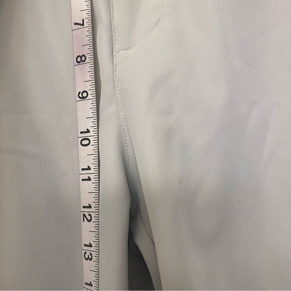 Izod golf mens light gray Performance Shorts 36 - Picture 3 of 12